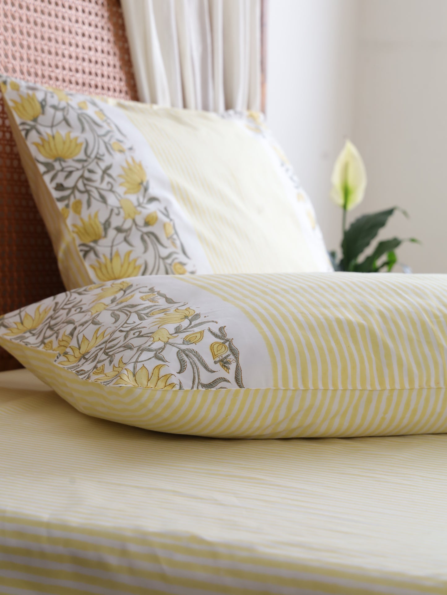 Yellow Blossom Cotton Bedsheet