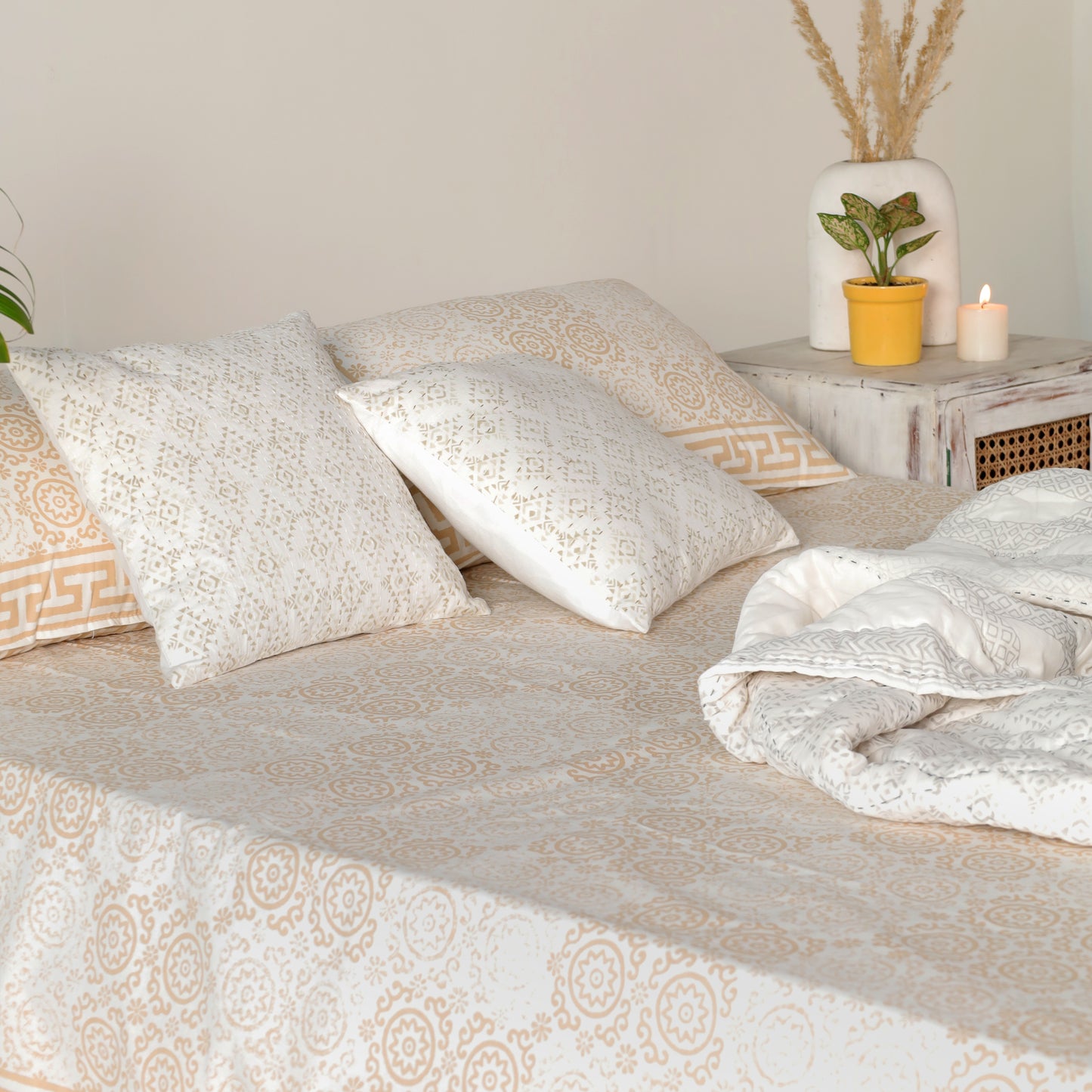 Amber Jaal Cotton Bedsheet