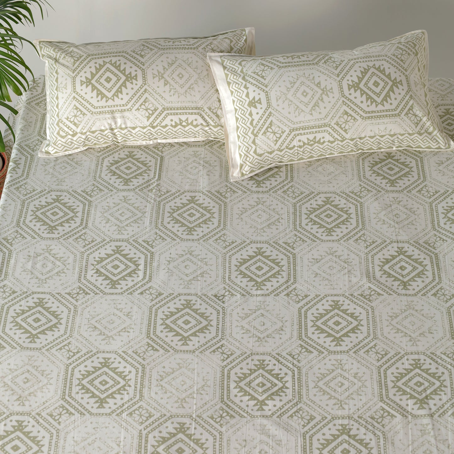 Olive Green Ogee Cotton Bedsheet