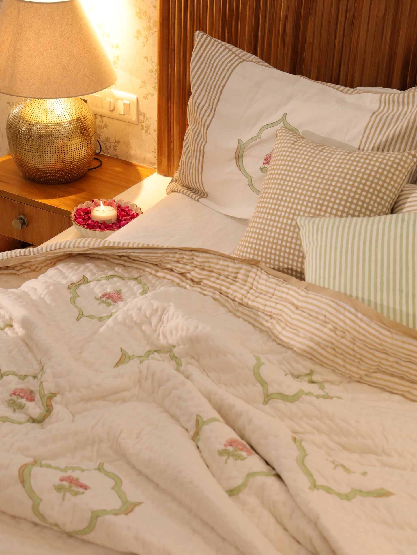 Mehrab Buta Cotton Quilt