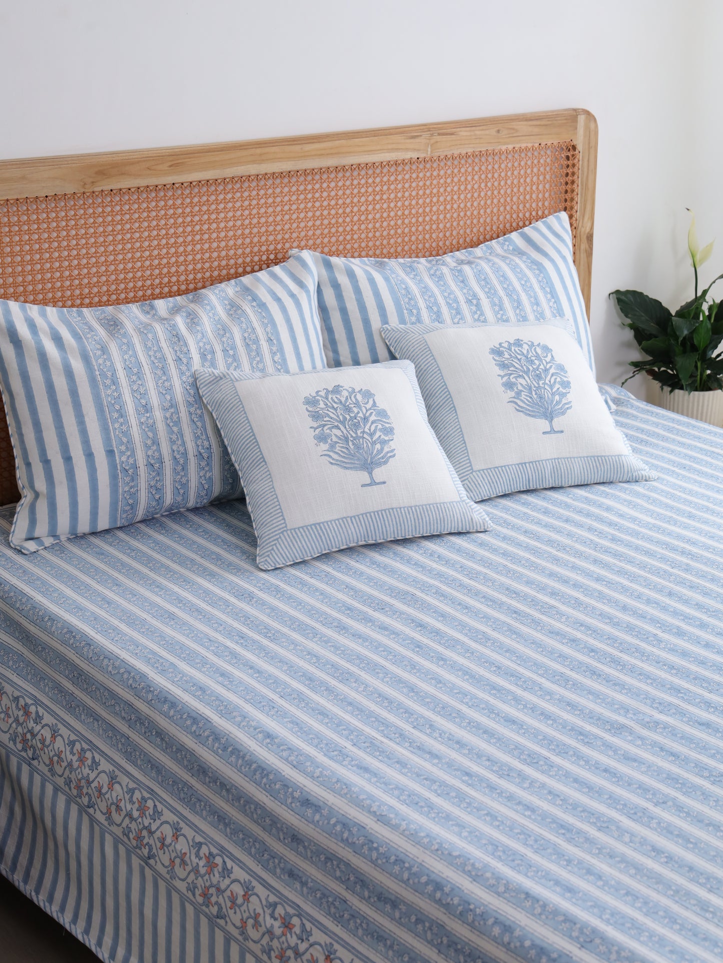 Blue Meadows Cotton Linen Bedcover