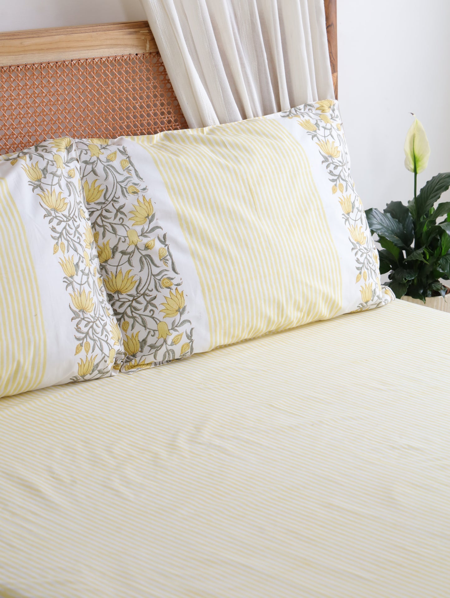 Yellow Blossom Cotton Bedsheet