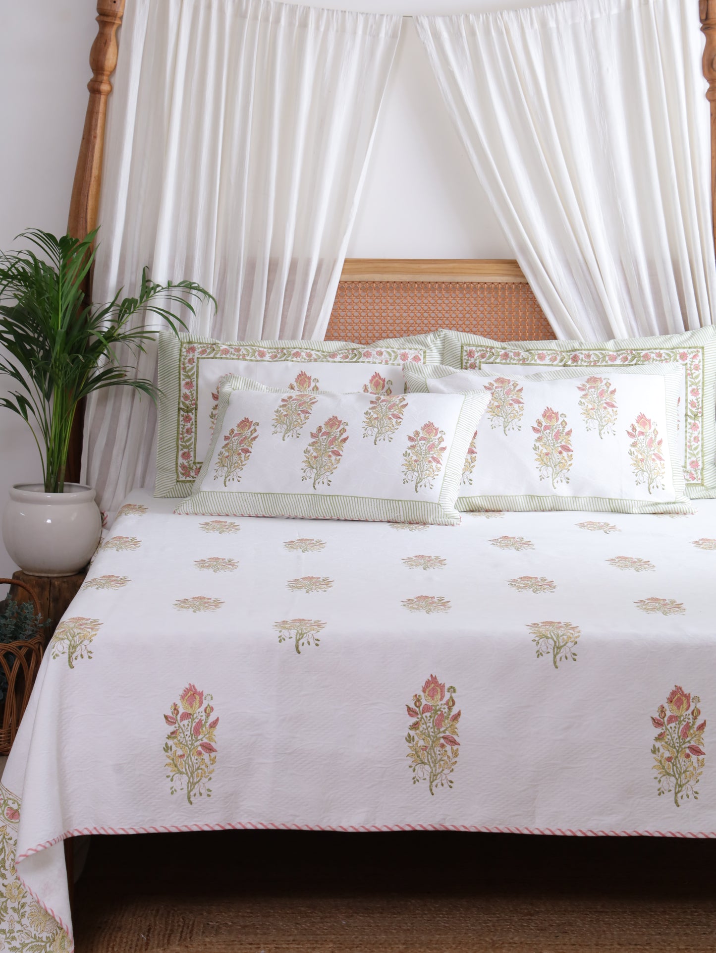 Valley of Flower Jacquard Bedcover